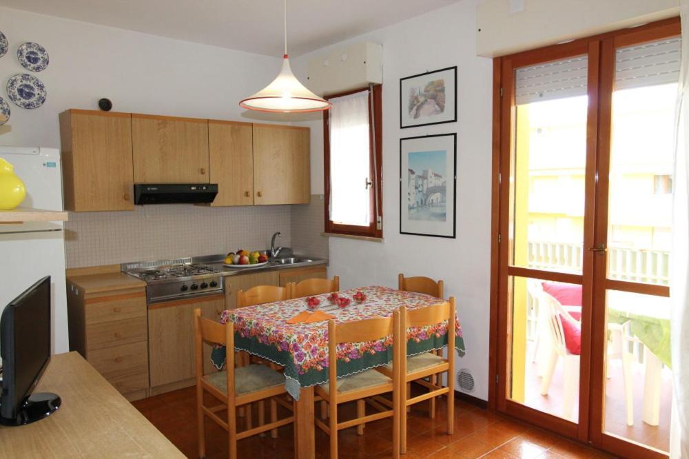 Residence Valbella Con Piscina Bibione Ngoại thất bức ảnh