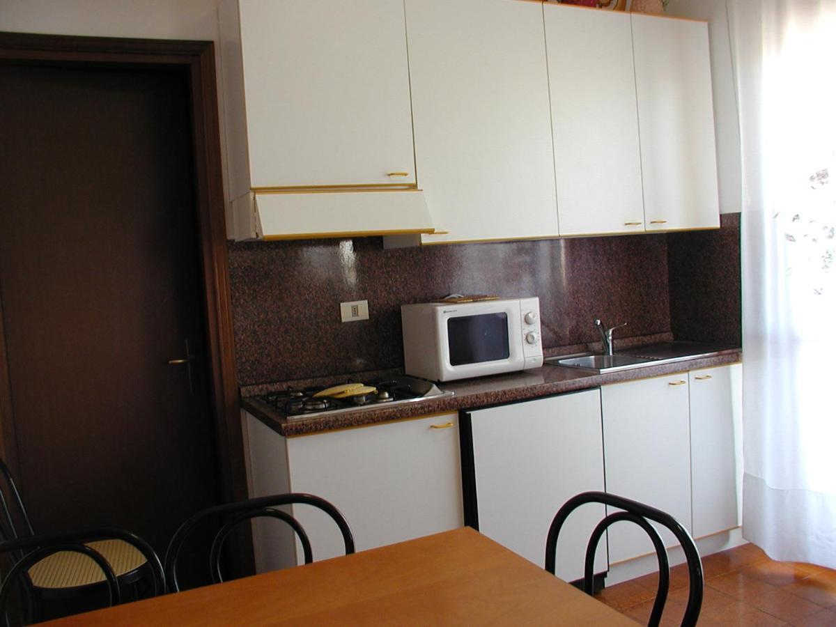 Residence Valbella Con Piscina Bibione Ngoại thất bức ảnh